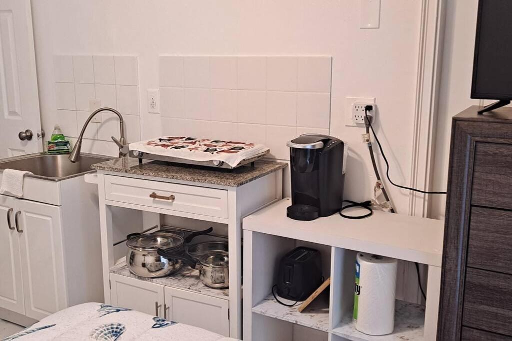 Brand New Studio Apartment Vero Beach Kültér fotó